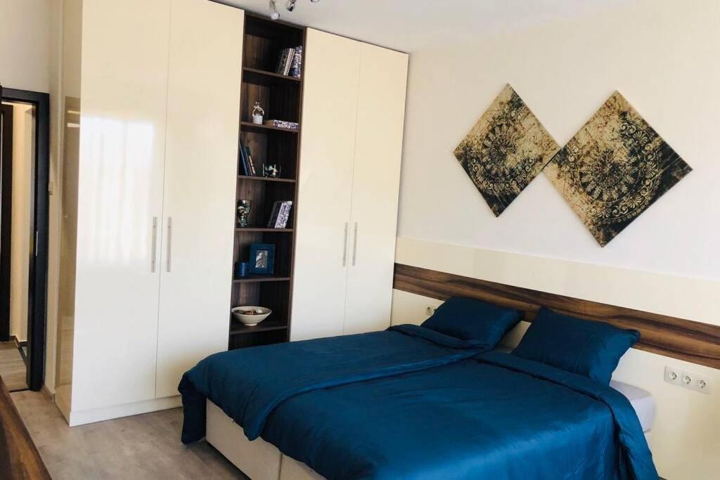 Lovely 3-Bedroom Apartment For 7 Ppl At The Centre فارنا المظهر الخارجي الصورة